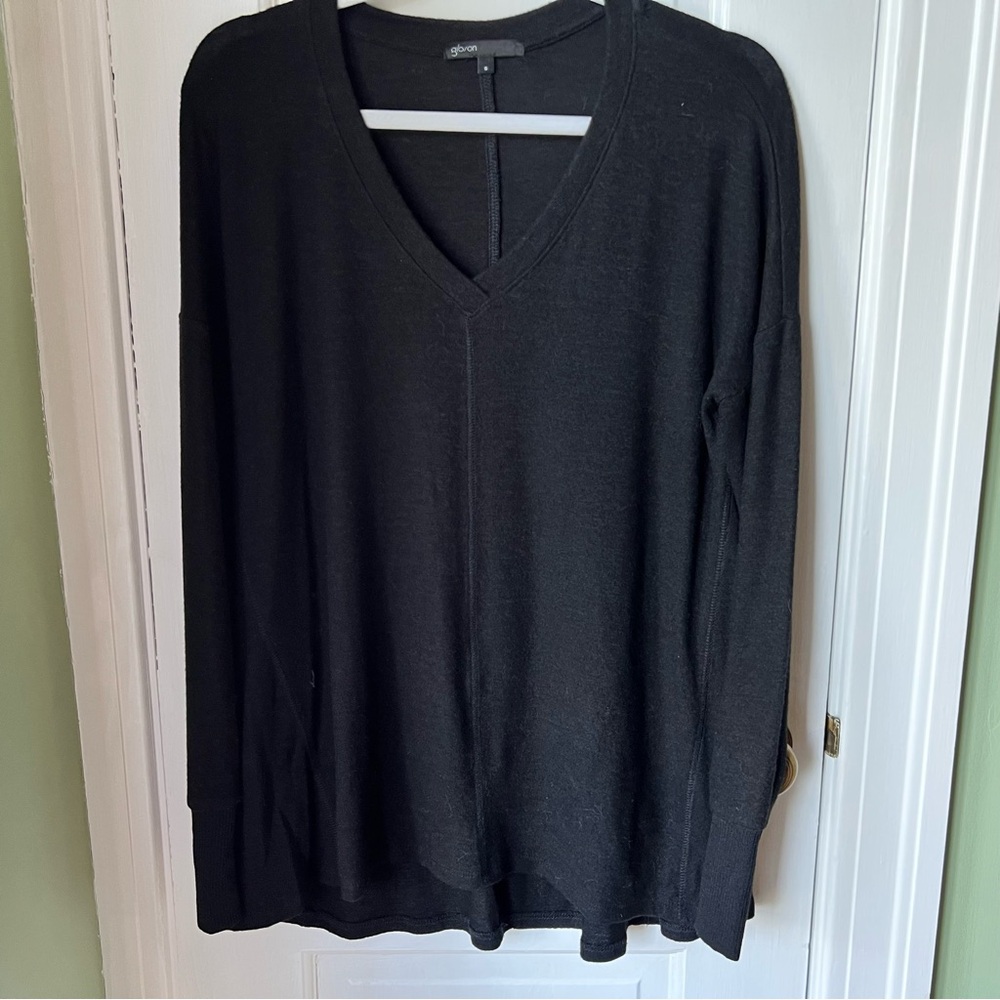 Gibson Classic Black V-Neck Tunic Sweater New Without Tags Women’s Size Small